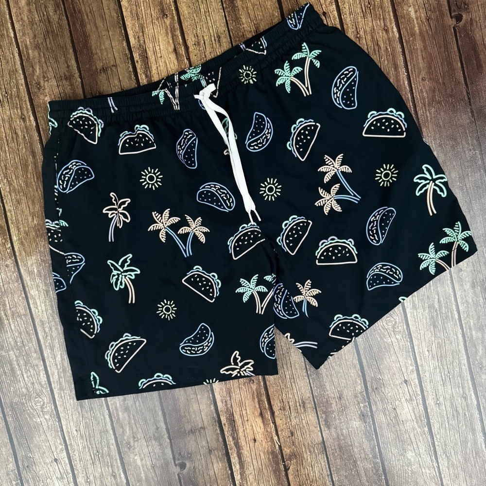 🌮 Chubbies “Taco ‘Bout a Party” Swim Trunks – XXL, 7” Inseam 🌴